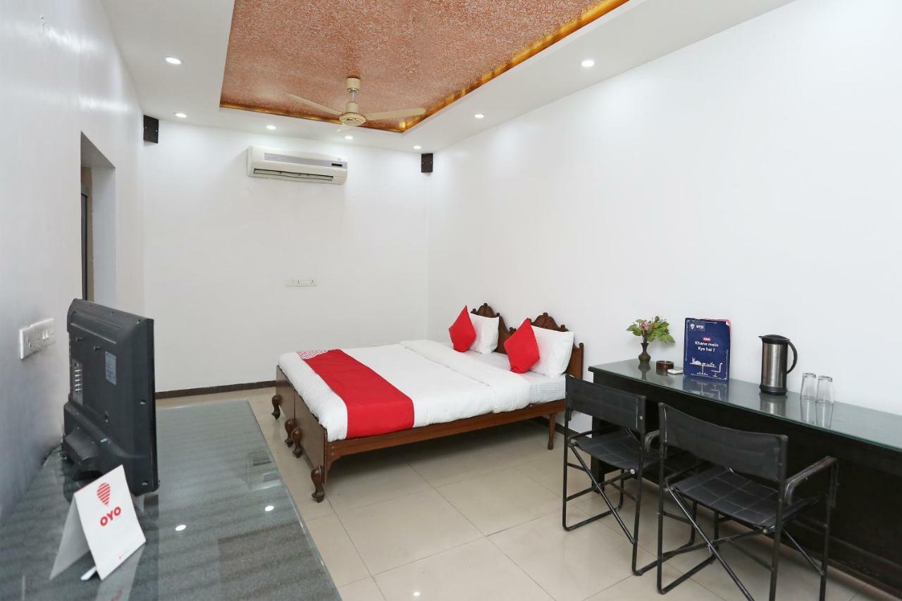 OYO 7128 Hotel Rama Karnāl Exterior foto